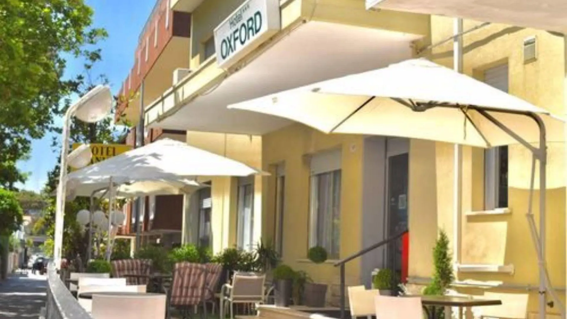 Oxford Hotel Rimini 3*,  Italy